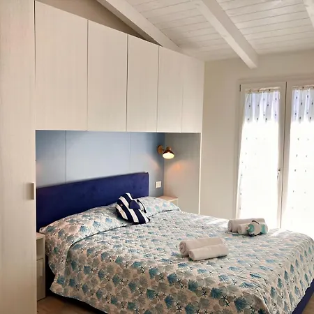 Splendido Con Vista Mare E Piscina Apartment